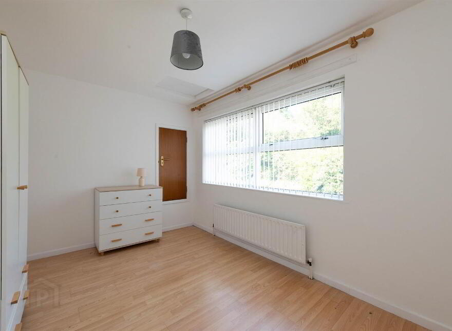 4 Mount Eden, Ballynahinch, BT24 8DL