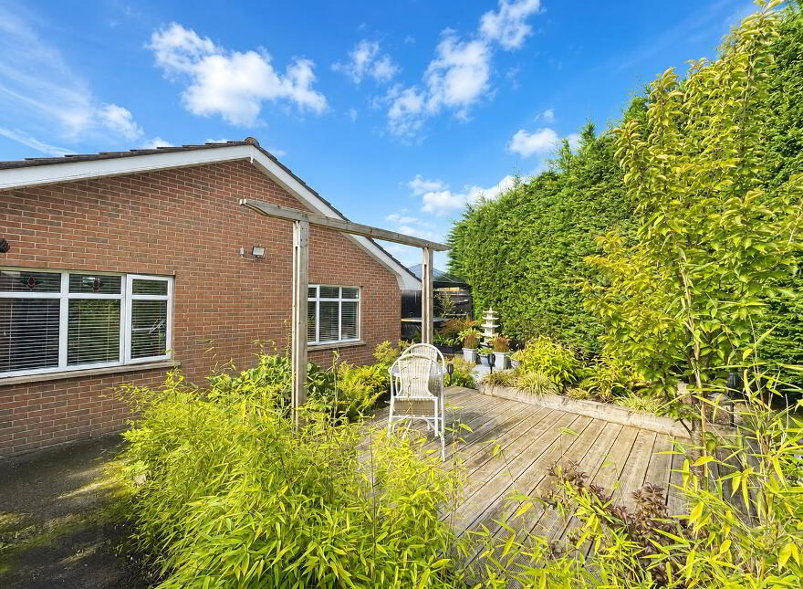 2 Victoria Rise, Carrickfergus, BT38 7UR