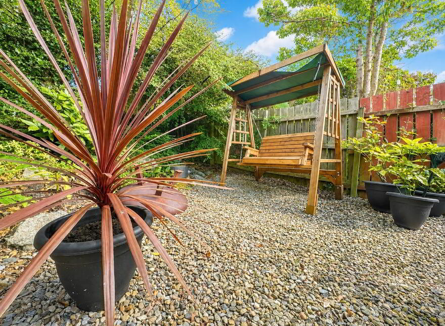 2 Victoria Rise, Carrickfergus, BT38 7UR