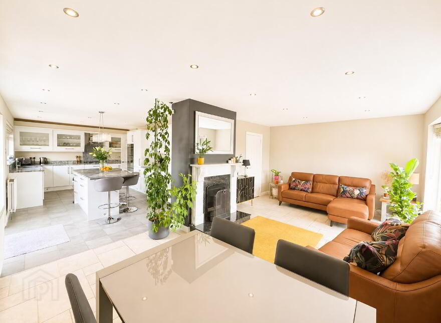 2 Victoria Rise, Carrickfergus, BT38 7UR