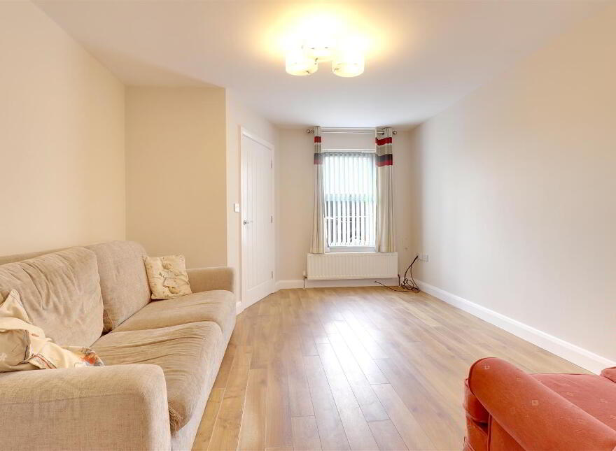 21B Main Street, Millisle, Newtownards, BT22 2BL