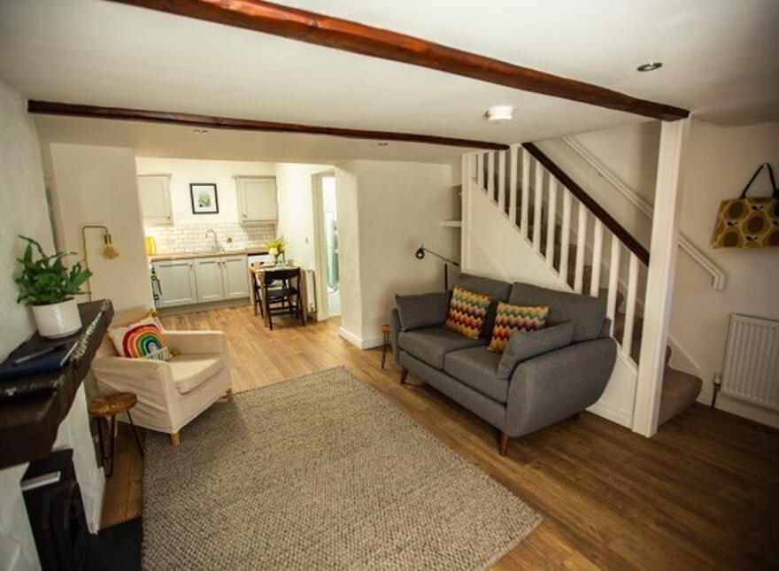 20 Arthur Street, Royal Hillsborough, BT26 6AP