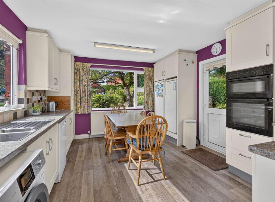 27 The Green, Dunmurry, Belfast, BT17 0QA