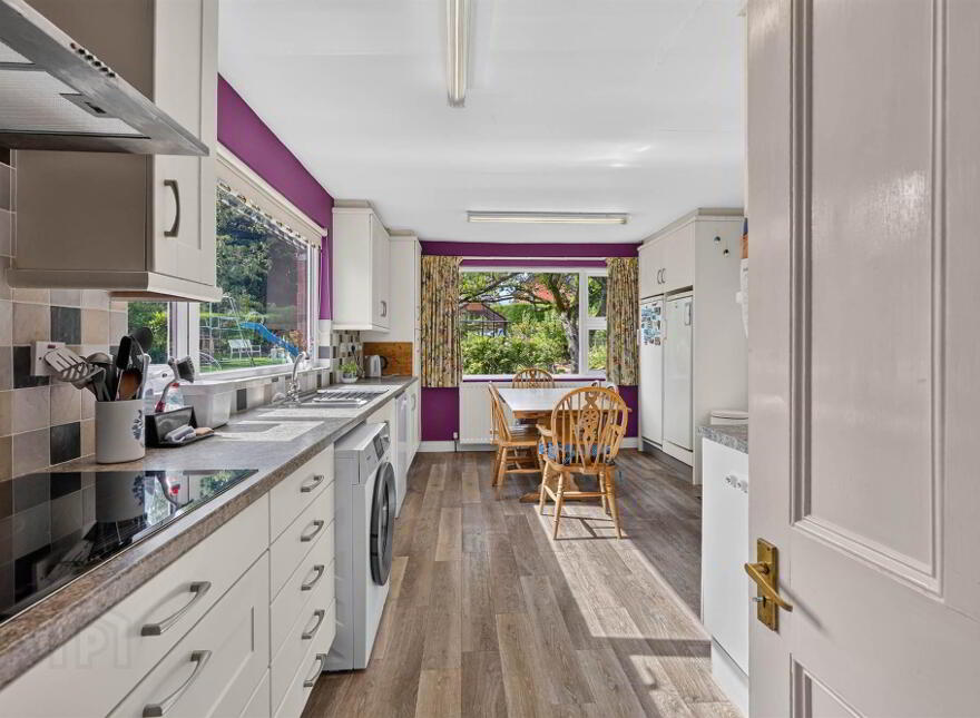 27 The Green, Dunmurry, Belfast, BT17 0QA