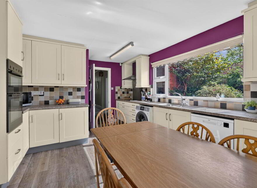 27 The Green, Dunmurry, Belfast, BT17 0QA