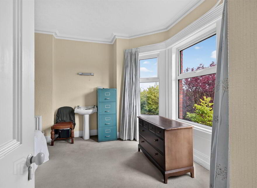 27 The Green, Dunmurry, Belfast, BT17 0QA