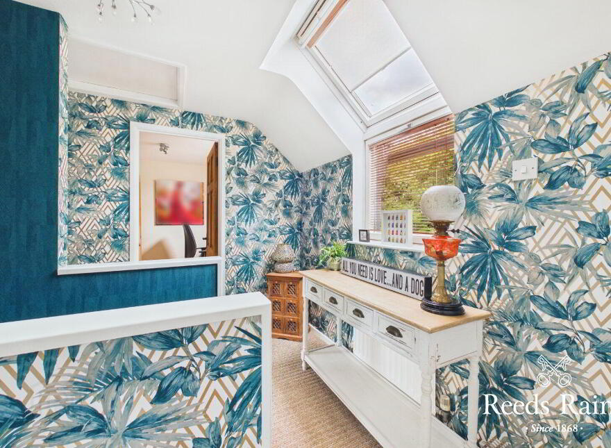 8 Bests Hill Court, Belfast, BT8 7WA