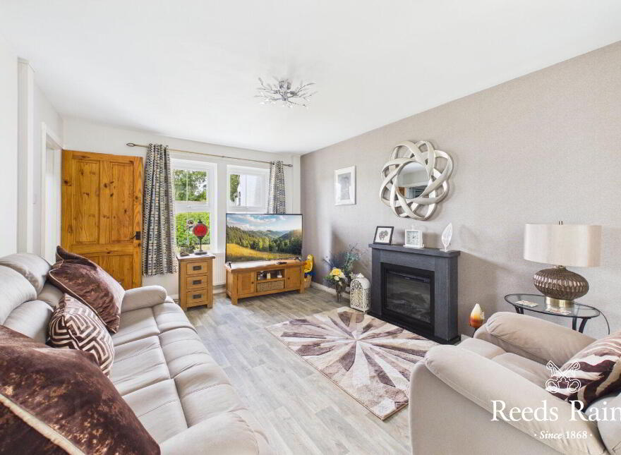 8 Bests Hill Court, Belfast, BT8 7WA