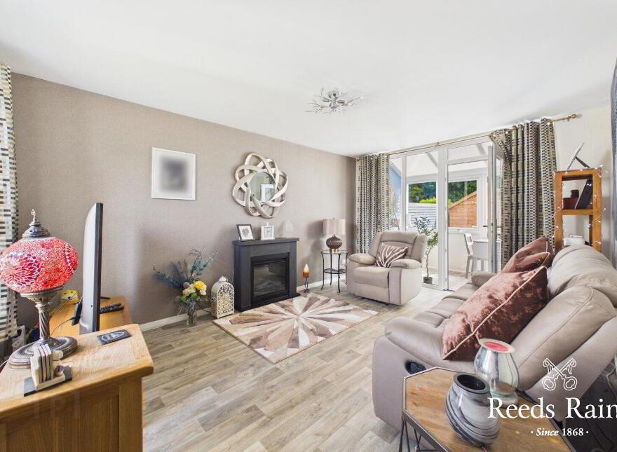 8 Bests Hill Court, Belfast, BT8 7WA