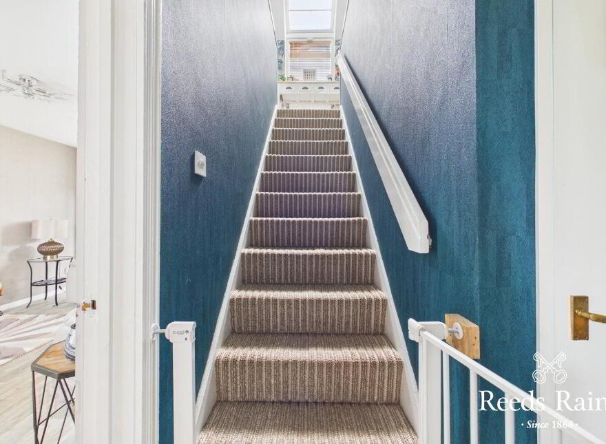 8 Bests Hill Court, Belfast, BT8 7WA