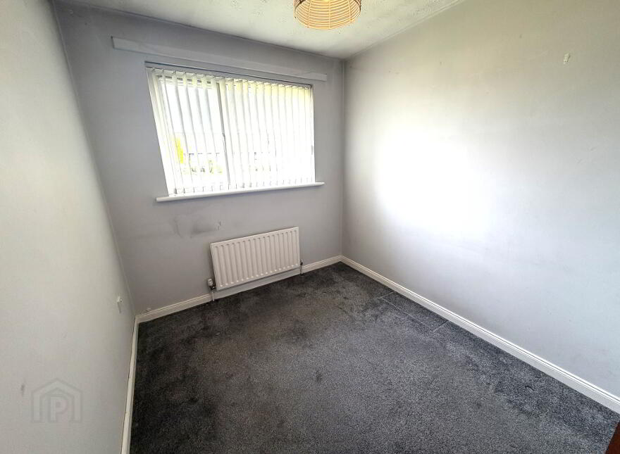 35 Meadowvale, Ballymena, BT42 4EX
