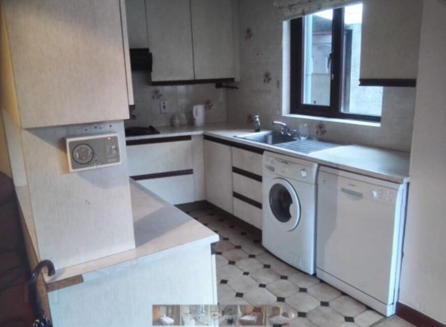 26 Downpatrick Street, Rathfriland, BT34 5DQ