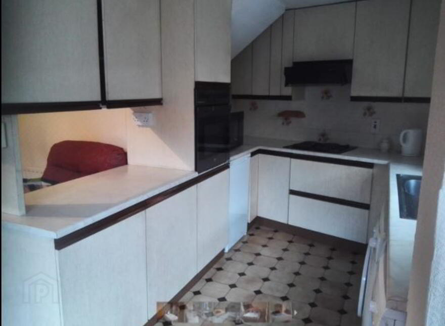26 Downpatrick Street, Rathfriland, BT34 5DQ