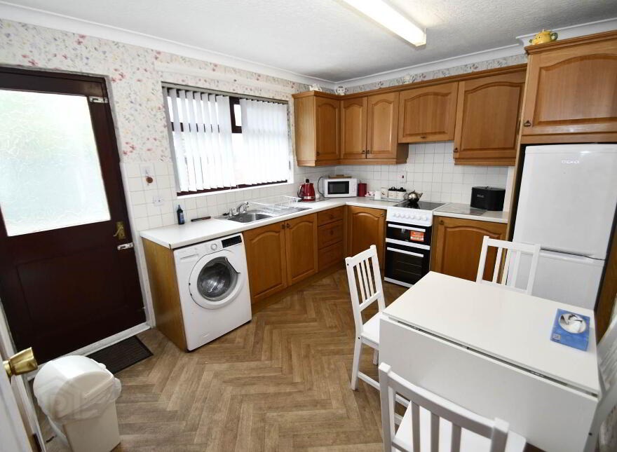 27 Ladybrook Crescent, Belfast, BT11 9ES
