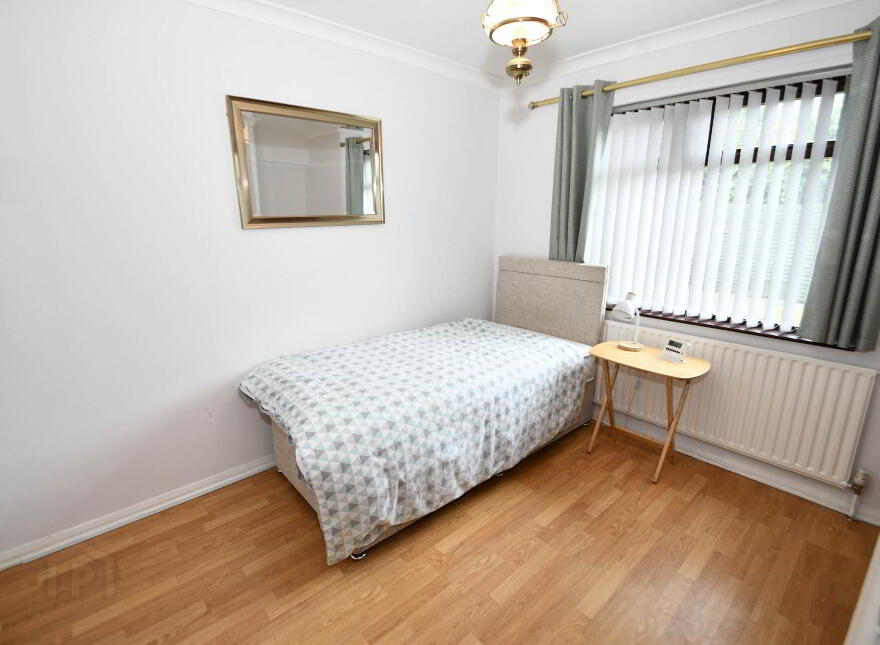 27 Ladybrook Crescent, Belfast, BT11 9ES