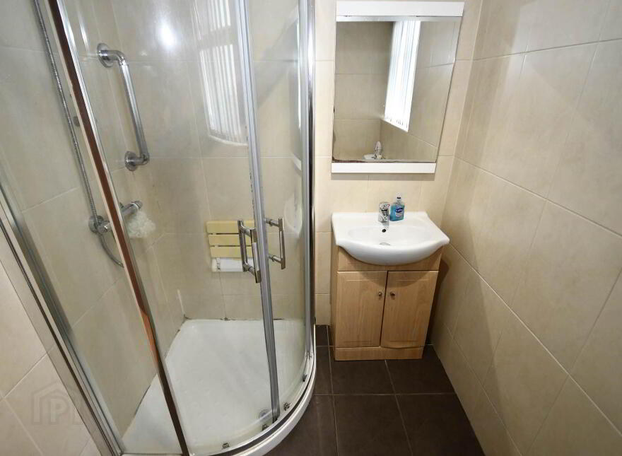 27 Ladybrook Crescent, Belfast, BT11 9ES