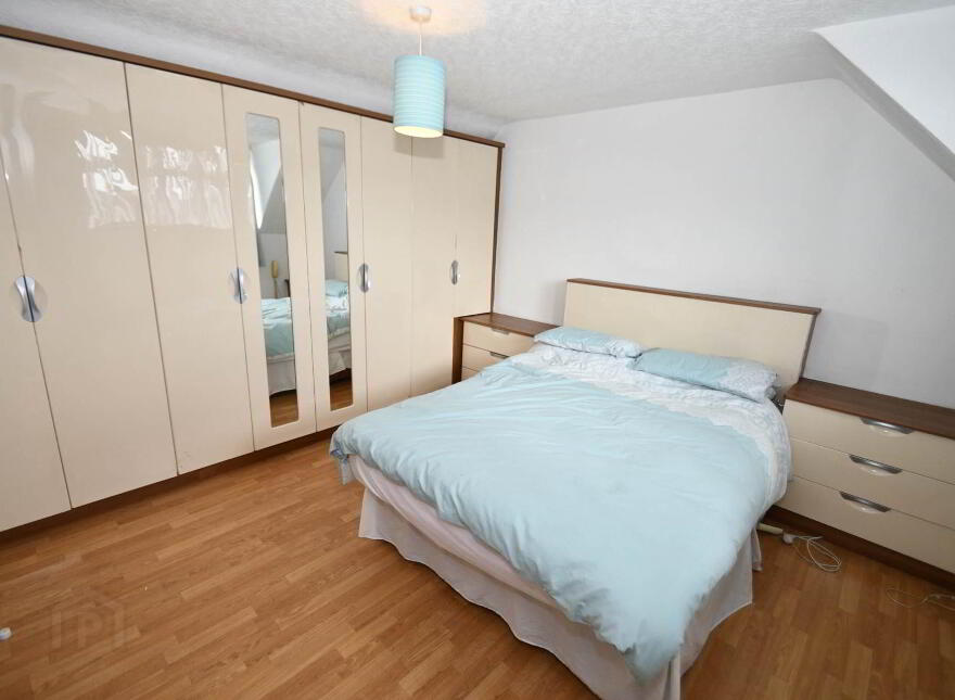 27 Ladybrook Crescent, Belfast, BT11 9ES