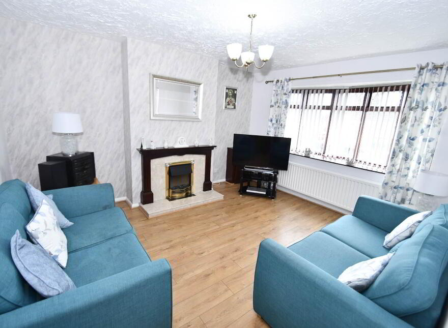 27 Ladybrook Crescent, Belfast, BT11 9ES