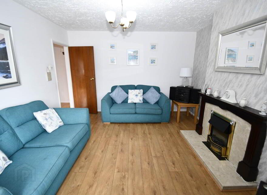 27 Ladybrook Crescent, Belfast, BT11 9ES