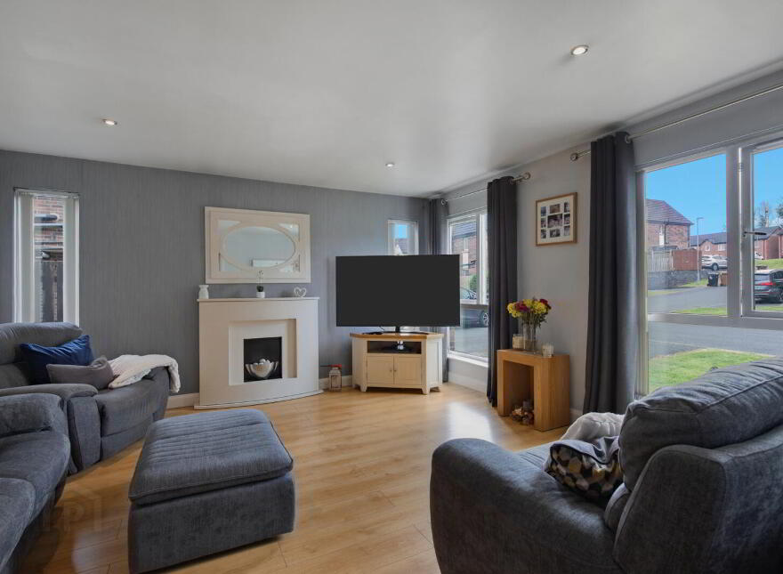 37 Rogan Wood, Newtownabbey, BT36 4BG