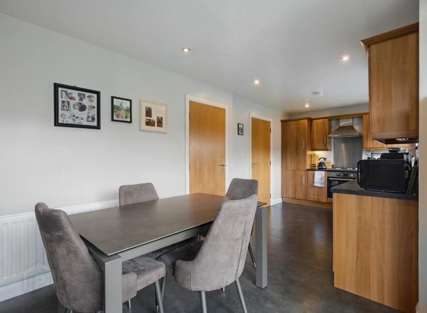 37 Rogan Wood, Newtownabbey, BT36 4BG