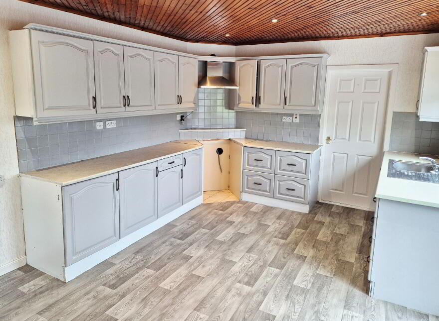 100 Killeague Road, Coleraine, BT51 4NN