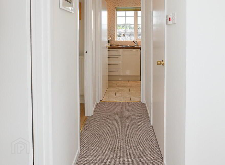 36b Dundonald Heights, Belfast, BT16 1LX
