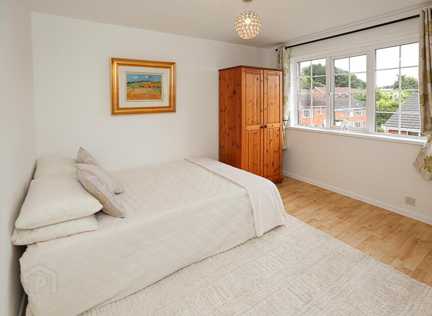 36b Dundonald Heights, Belfast, BT16 1LX