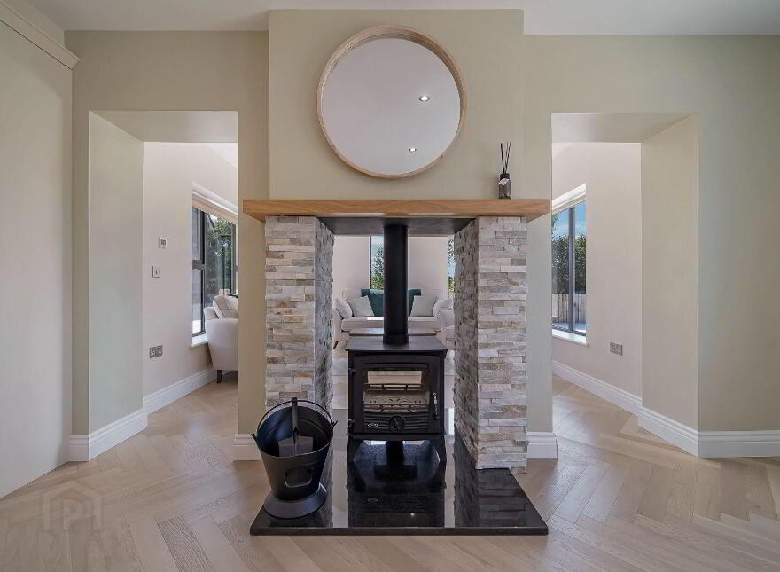 Prucklish, Newmills, Newmills, F92HPK1
