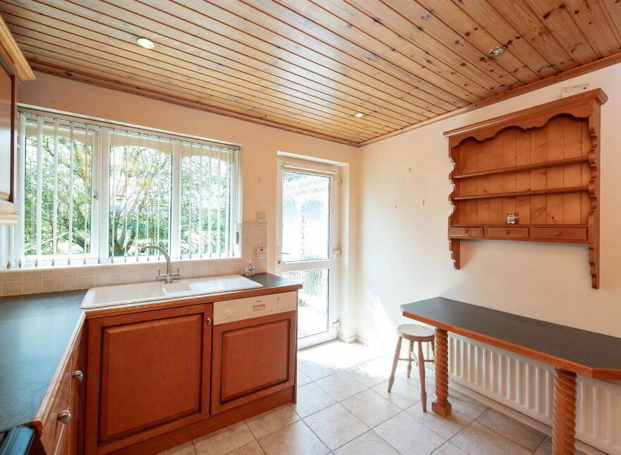 94 Kinedale Park, Ballynahinch, BT24 8YS