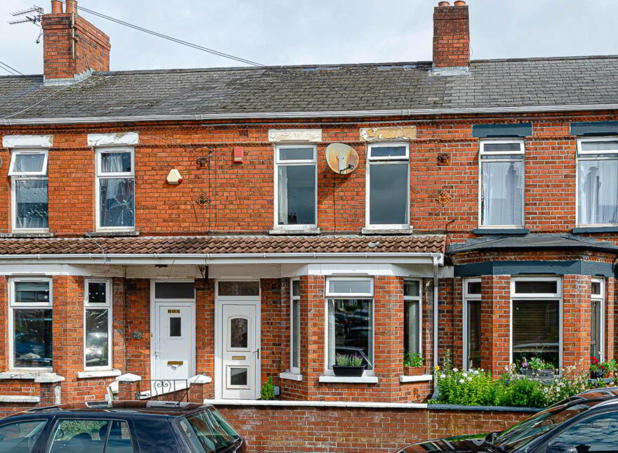212 Ravenhill Avenue, Belfast, BT6 8LL photo