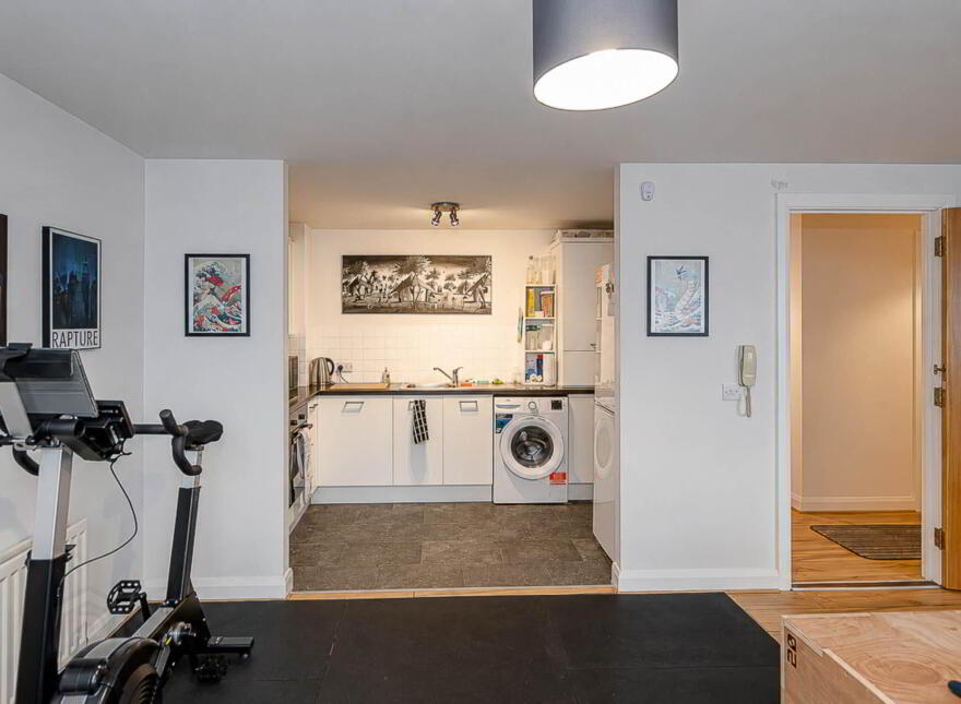 Apt 3, Cherryville Street, Belfast, BT6 8BJ