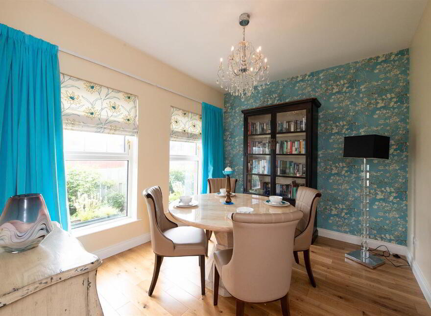 63 Oakwood Avenue, Carryduff, Belfast, BT8 8SW