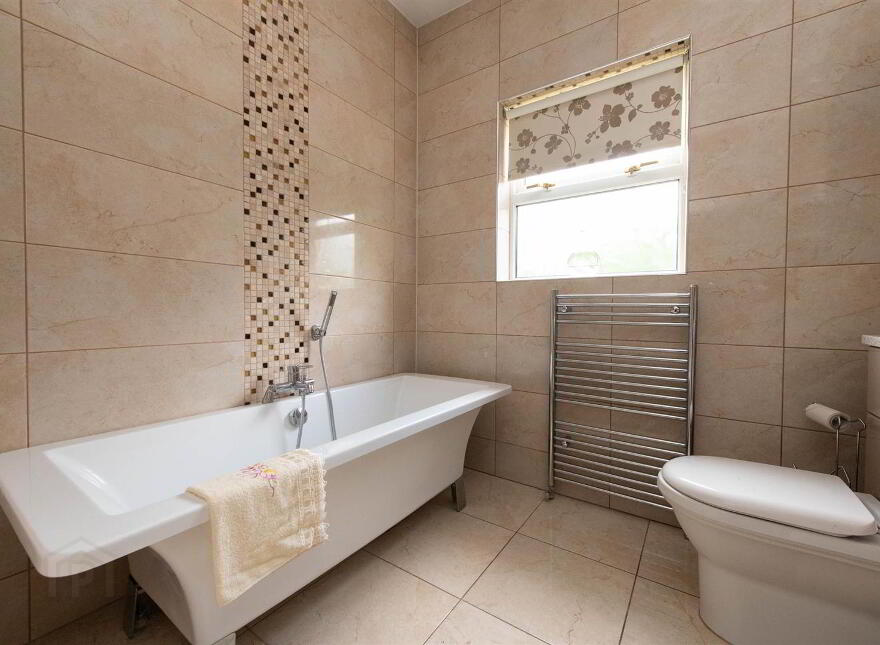63 Oakwood Avenue, Carryduff, Belfast, BT8 8SW