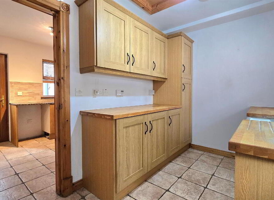 40 Crea Road, Randalstown, BT41 3DX