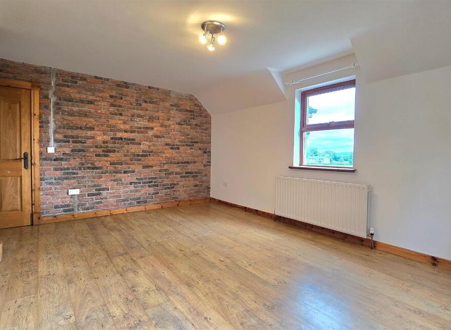 40 Crea Road, Randalstown, BT41 3DX
