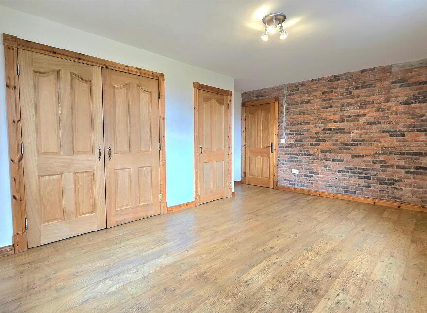 40 Crea Road, Randalstown, BT41 3DX