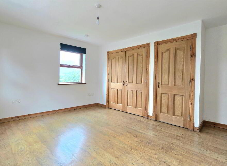40 Crea Road, Randalstown, BT41 3DX