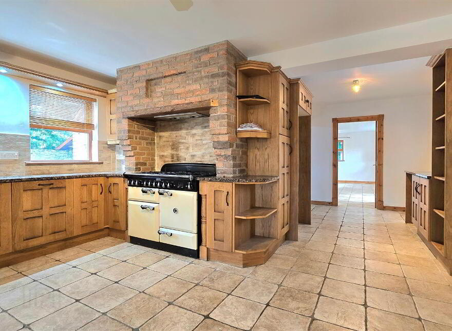 40 Crea Road, Randalstown, BT41 3DX