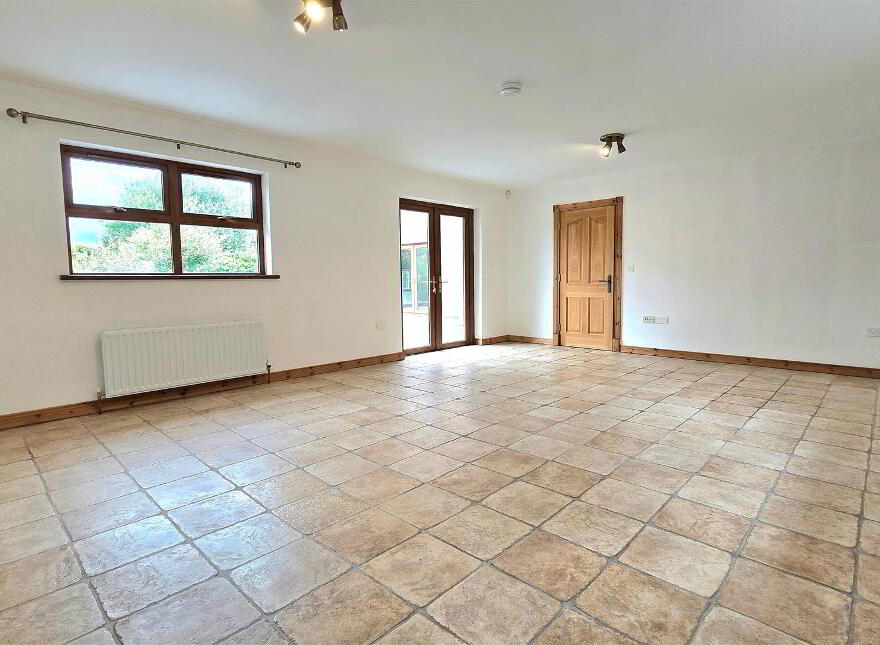 40 Crea Road, Randalstown, BT41 3DX