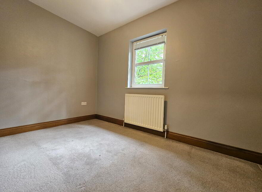 4 Ashrose, 42 Oriel Road, Antrim, BT41 4HP