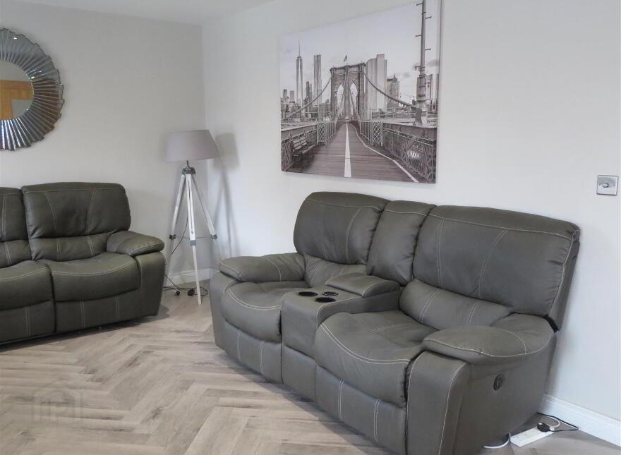 68 Monree Hill, Donaghcloney, BT66 7GZ