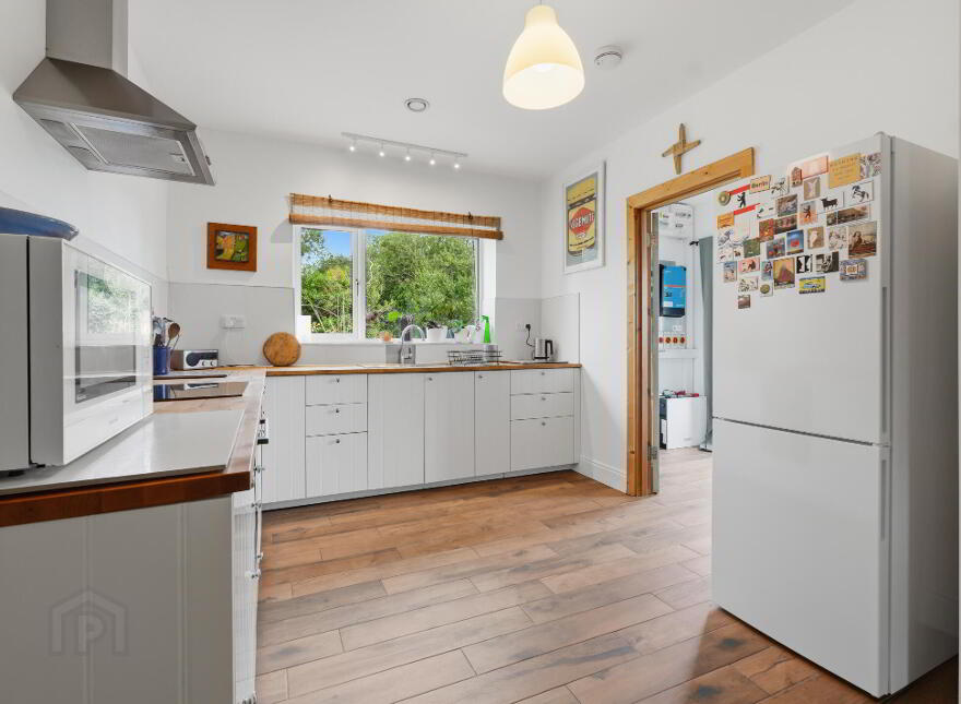 Tumgesh, Swinford, F12HH57