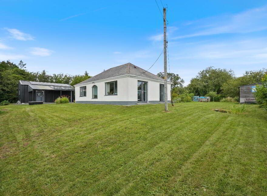 Tumgesh, Swinford, F12HH57