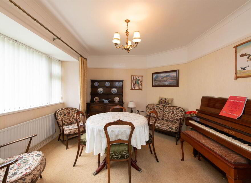 13 Stewarts Crescent, Newry, Rathfriland, BT34 5QL