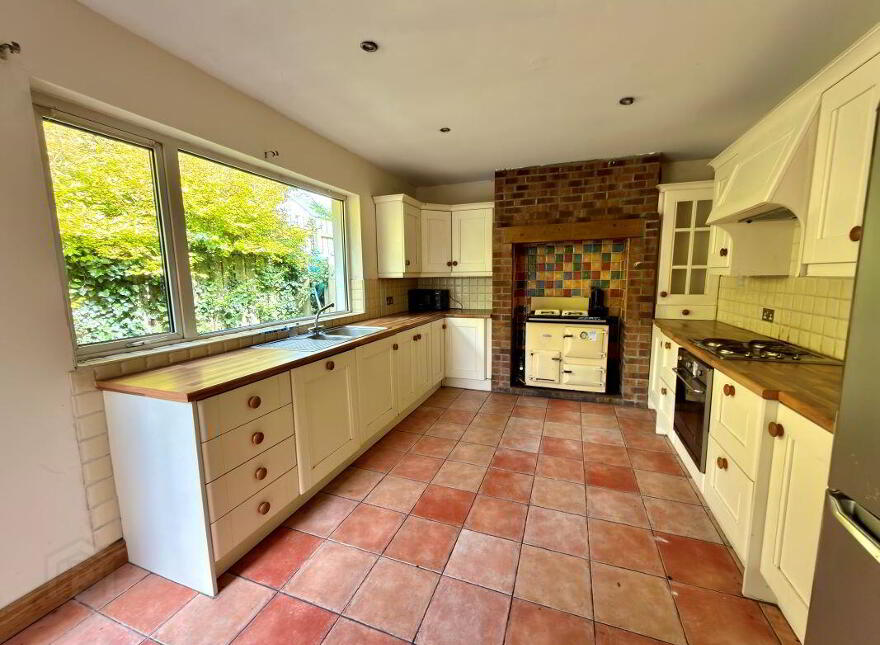 (Lot 14) 2 Bryansburn Gardens, Bangor, BT20 3SF