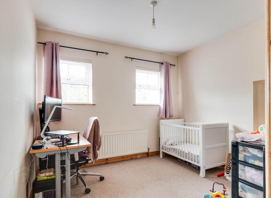 11 Killyveagh View, Enniskillen, BT74 8FN