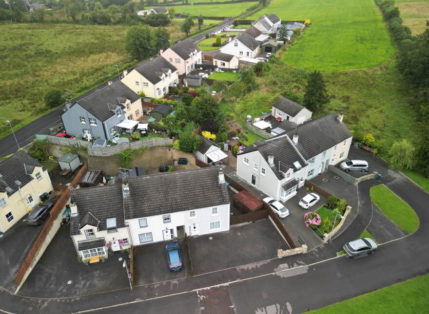 11 Killyveagh View, Enniskillen, BT74 8FN