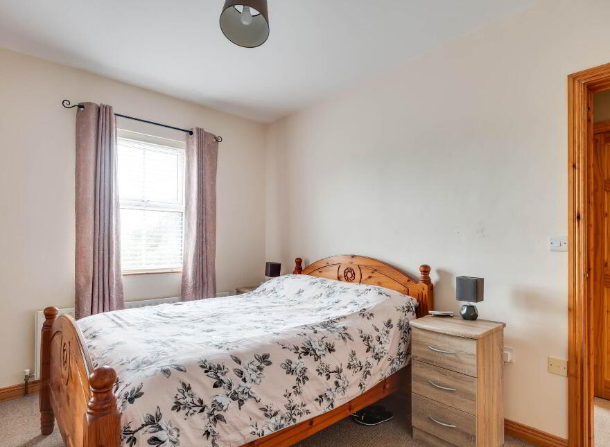 11 Killyveagh View, Enniskillen, BT74 8FN