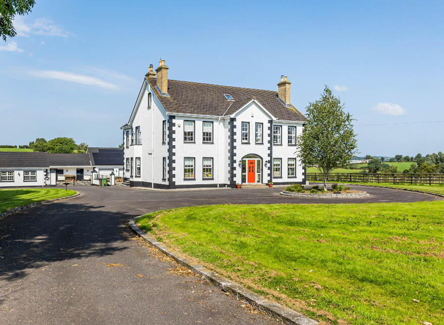 The Oaks, 23 Oakhill Road, Dromore, BT25 1PF